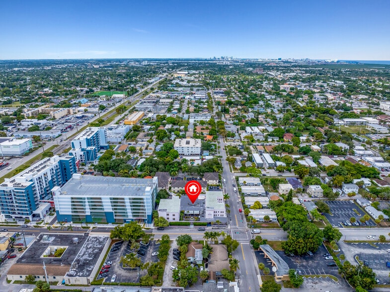 More Photos Of 2001 Polk St, Hollywood Healthcare For Sale