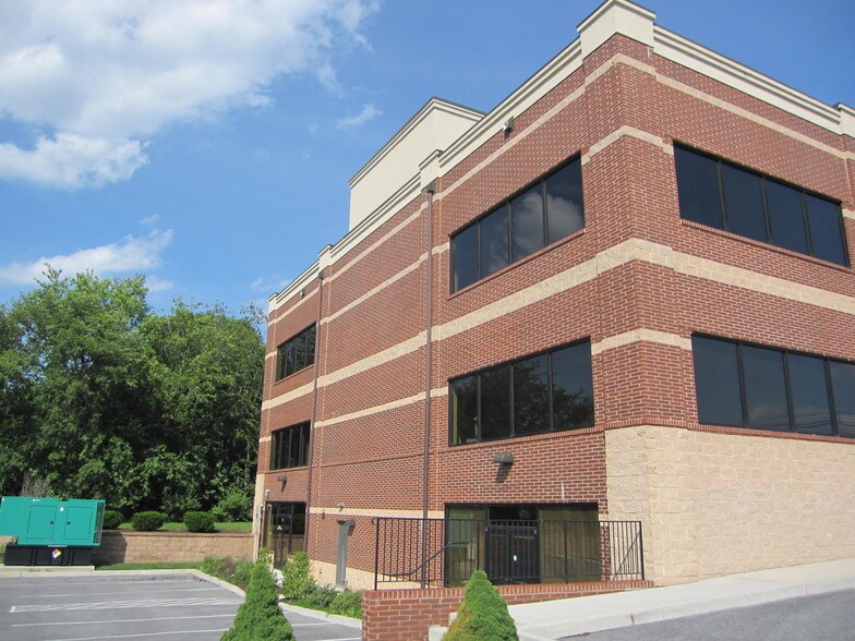 More Photos Of 11236 Robinwood Dr, Hagerstown Medical For Sale