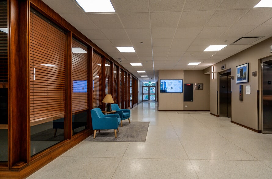 More Photos Of 215 W Oak St, Fort Collins Medical For Lease