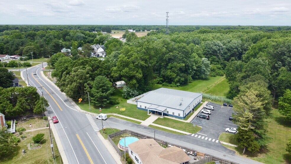 More Photos Of 21 North St, Hartly General Retail For Sale