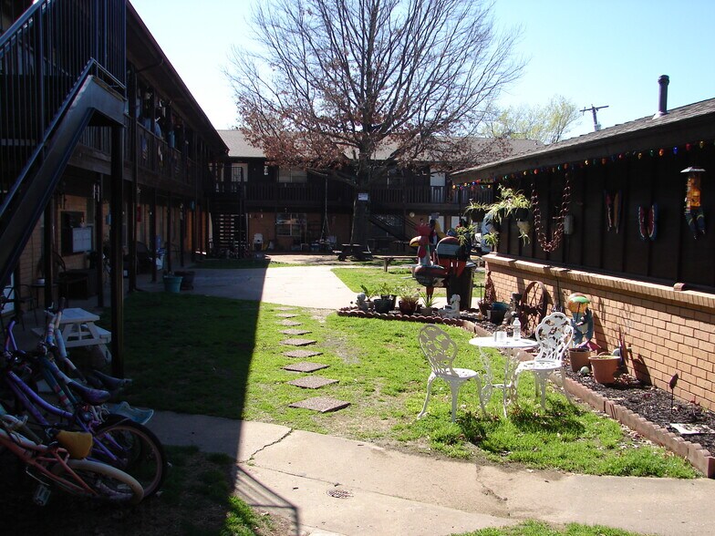 More Photos Of 1140 S 73rd East Ave E, Tulsa Apartments For Sale