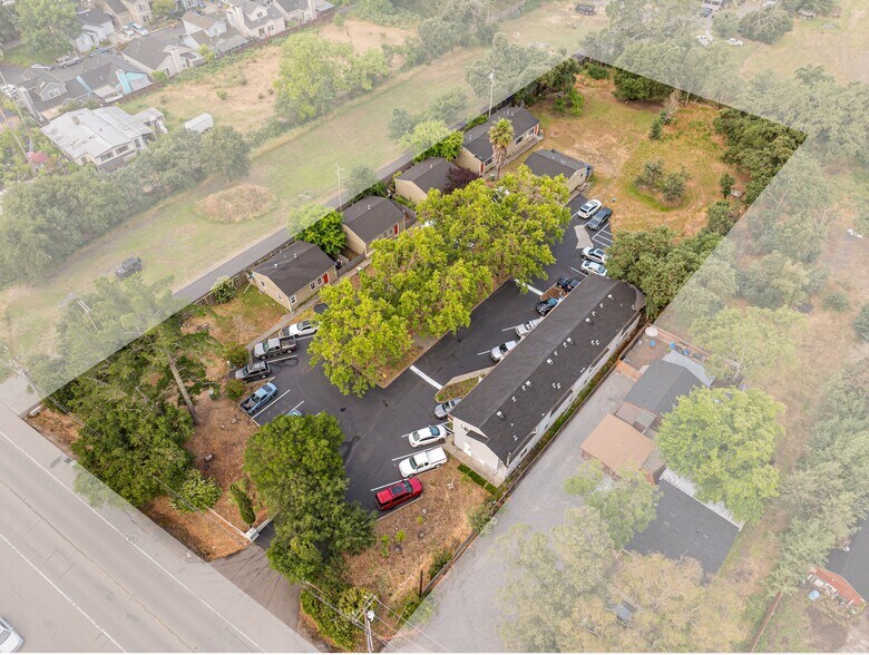 Primary Photo Of 10109-10133 Old Redwood Hwy, Windsor Apartments For Sale