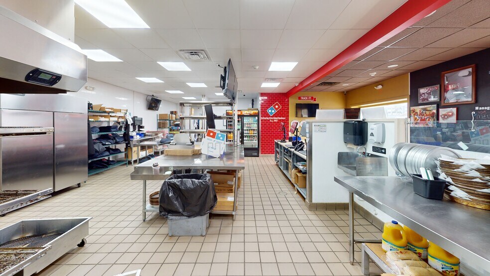 More Photos Of 184 Route 101, Bedford Bank For Sale