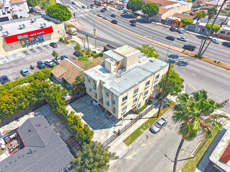 More Photos Of 5073 Huntington Dr N, Los Angeles Apartments For Sale