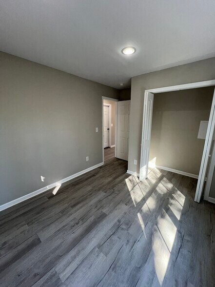 More Photos Of 4329 Live Oak Rd, Dalzell Specialty For Sale
