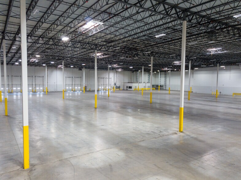 More Photos Of 465 Industrial Ave, Santa Teresa Manufacturing For Lease