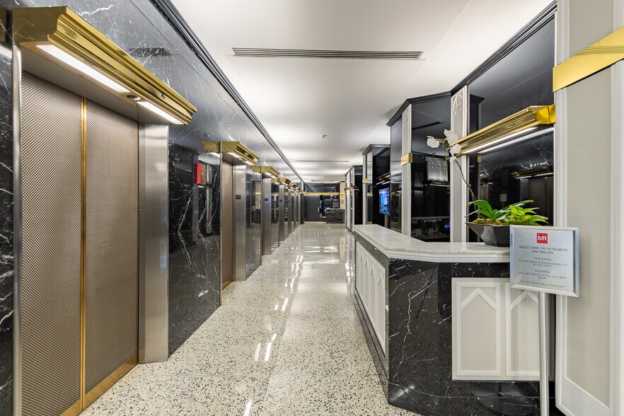 More Photos Of 30 N Michigan Ave, Chicago Office For Lease