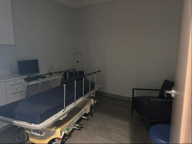 More Photos Of 2593 Development Dr, Green Bay Medical For Lease