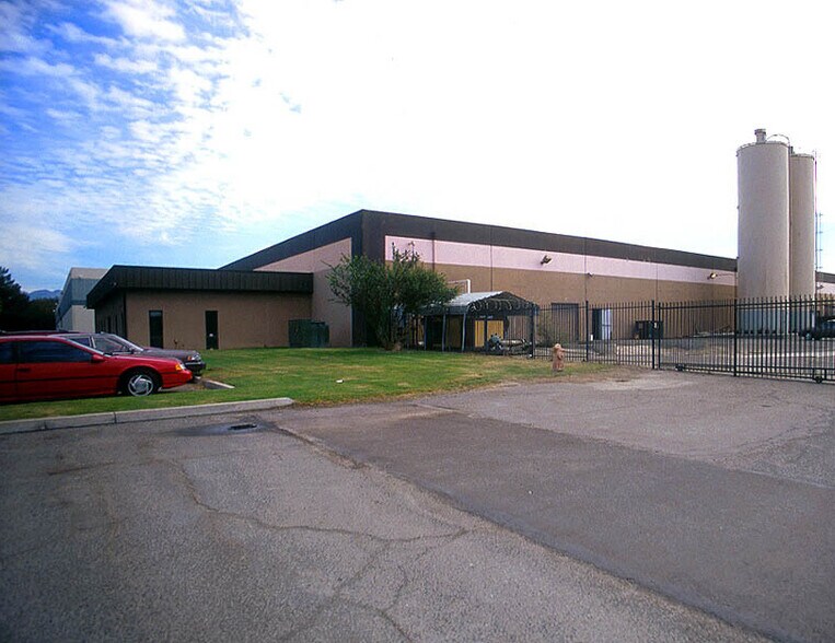 More Photos Of 1493 E San Bernardino Ave, San Bernardino Manufacturing For Lease