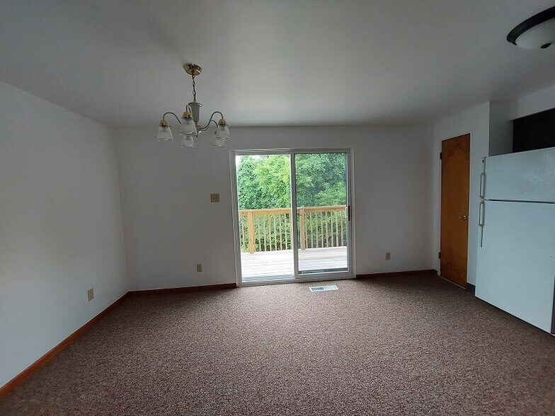 More Photos Of 435 Woodland Ave, Steubenville Apartments For Sale