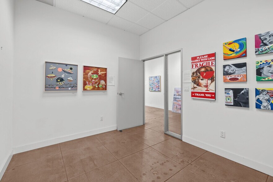 More Photos Of 602-616 Santa Monica Blvd, Santa Monica Loft Creative Space For Lease