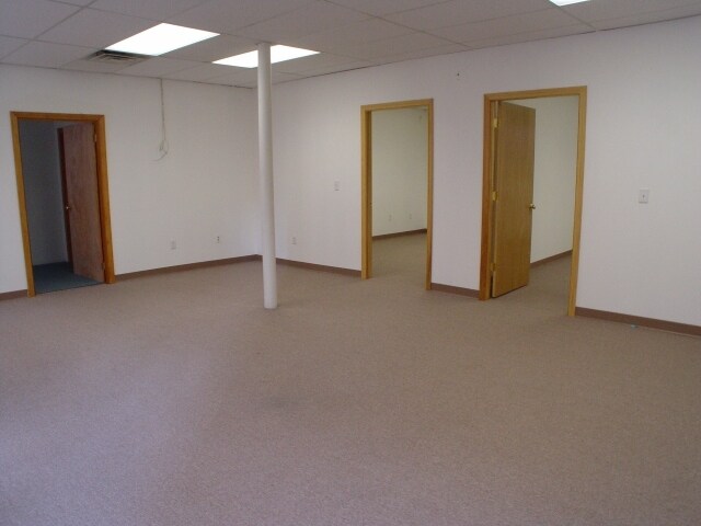 More Photos Of 392 Acushnet Ave, New Bedford Office For Sale