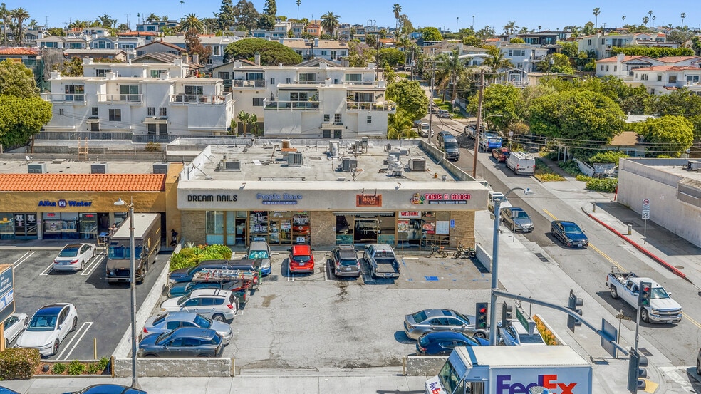 More Photos Of 500-506 Pacific Coast Hwy, Hermosa Beach General Retail For Sale