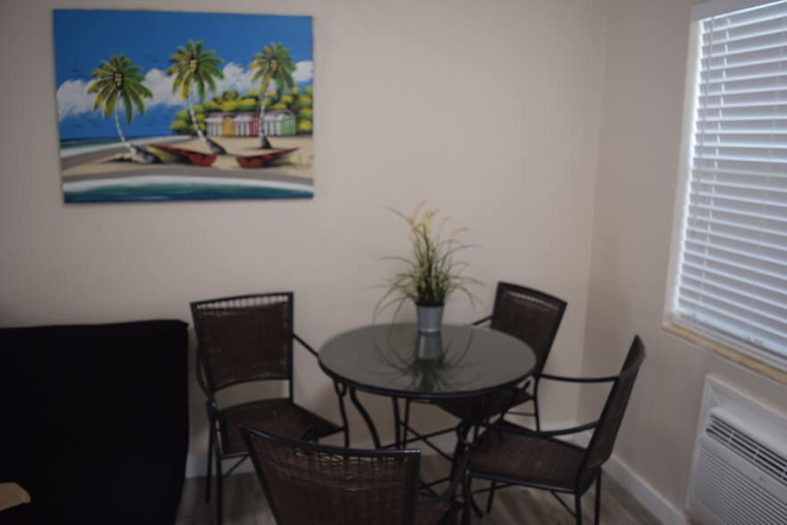 More Photos Of 4628 N Ocean Dr, Lauderdale-by-the-Sea Hotel For Sale