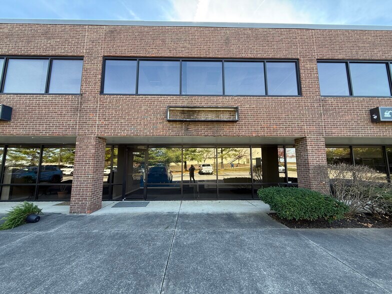 More Photos Of 11834 Capital Way, Louisville Warehouse For Lease