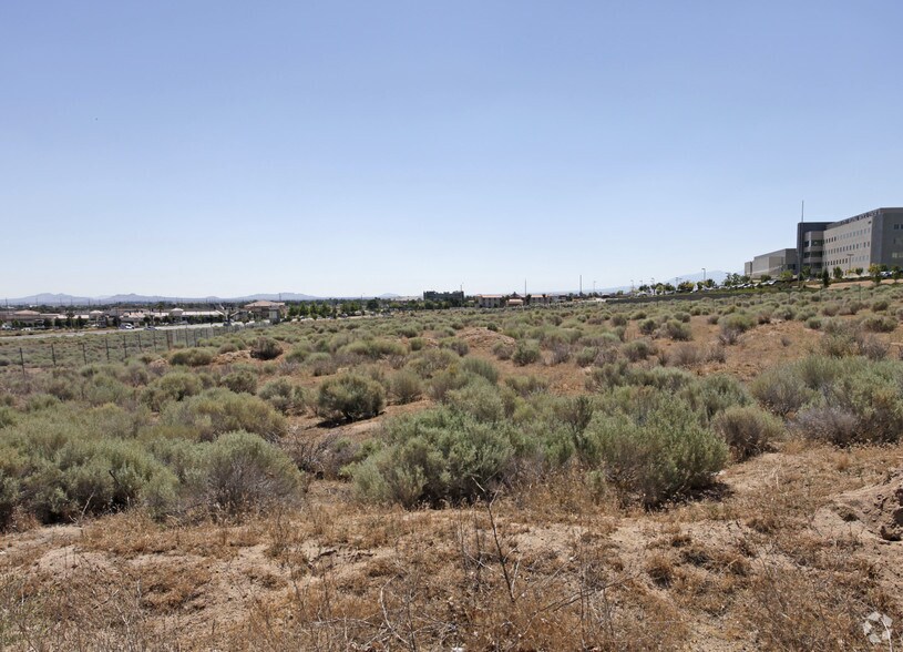 More Photos Of 10th St W @ Tierra Subsida Ave, Palmdale Land For Sale