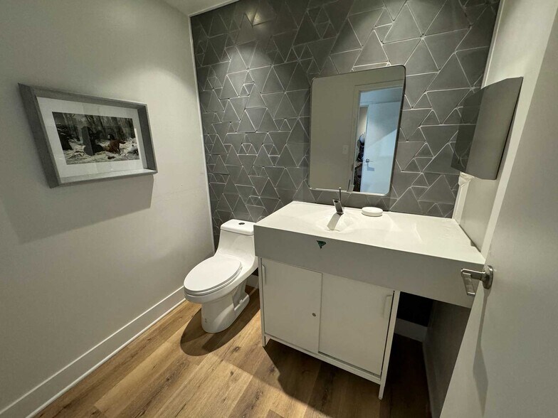 More Photos Of 414 E. Industrial Rd, Goddard Industrial For Sale