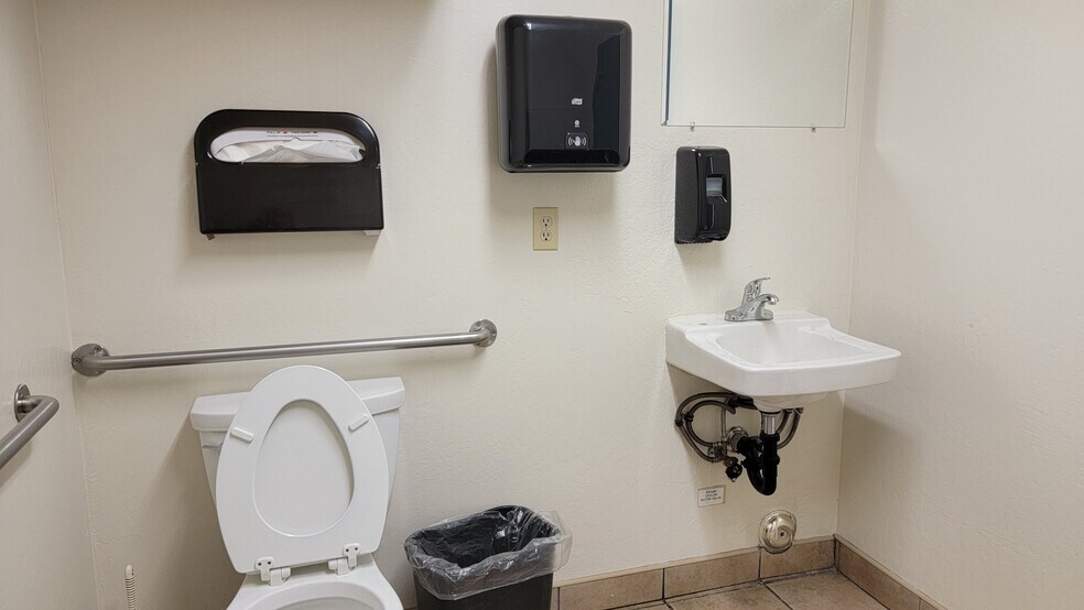 More Photos Of 1300 Nord Ave, Chico Industrial For Sale