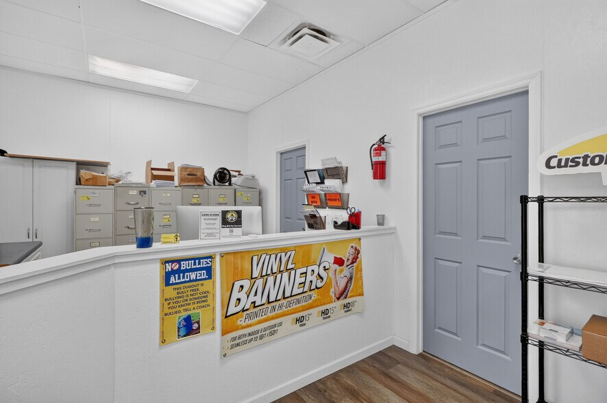 More Photos Of 119 Main St, Auburndale Storefront Retail Office For Sale