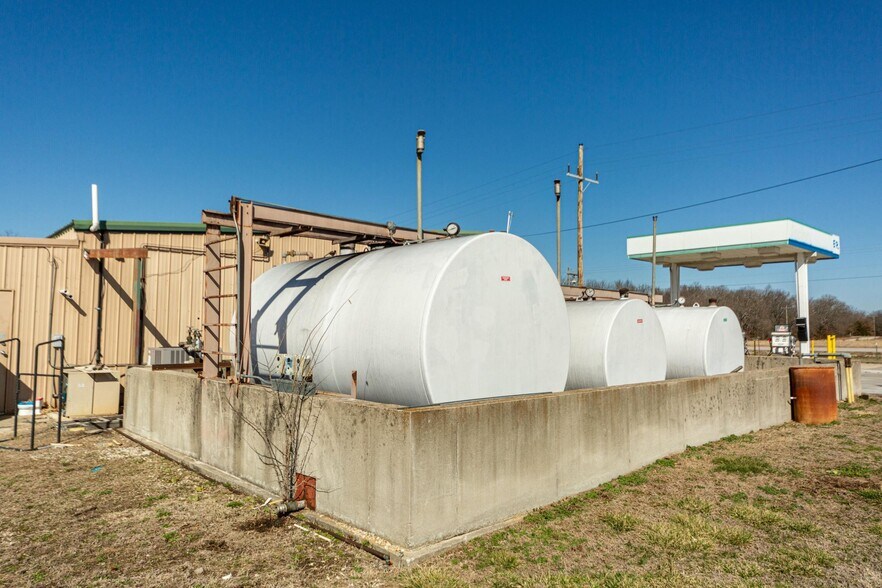 More Photos Of 784 E State Highway 215, Dadeville Self Storage For Sale