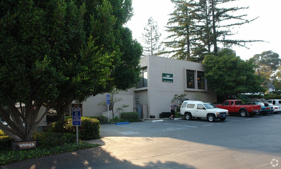 More Photos Of 1422 Monterey St, San Luis Obispo Freestanding For Lease