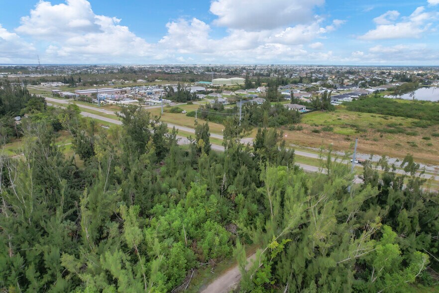 More Photos Of 830 Ridge Rd, Cape Coral Land For Sale