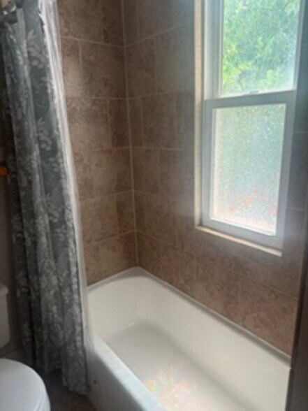 More Photos Of 51 Clark Pl, Columbus Multifamily For Sale