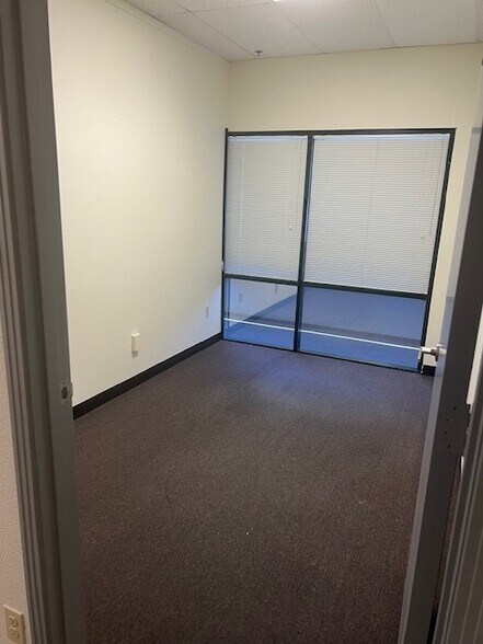 More Photos Of 2925-2945 McMillan Ave, San Luis Obispo Office For Lease