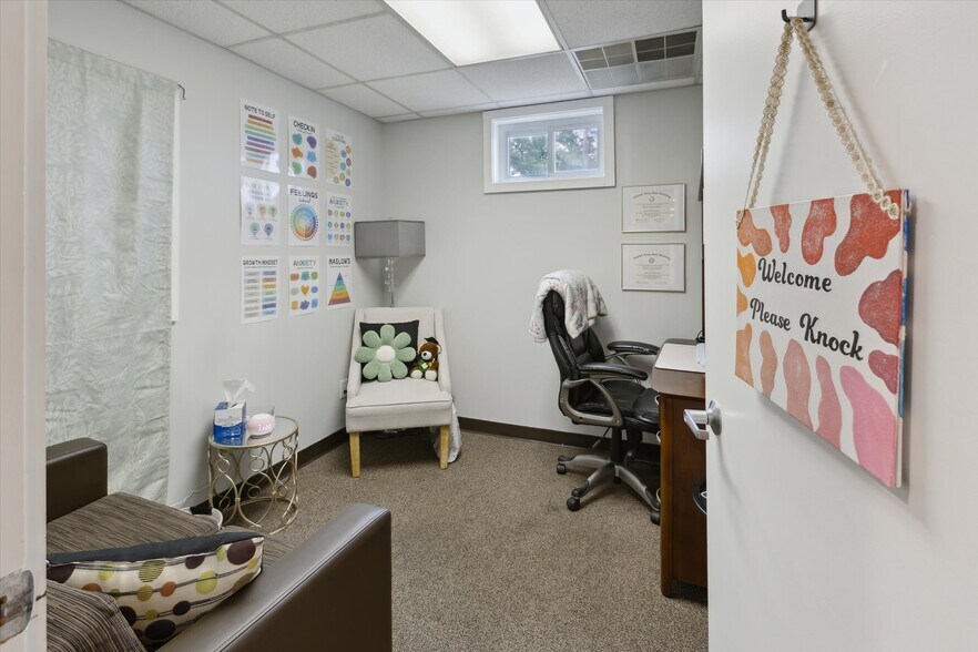 More Photos Of 615 S Euclid Ave, Bay City Medical For Sale