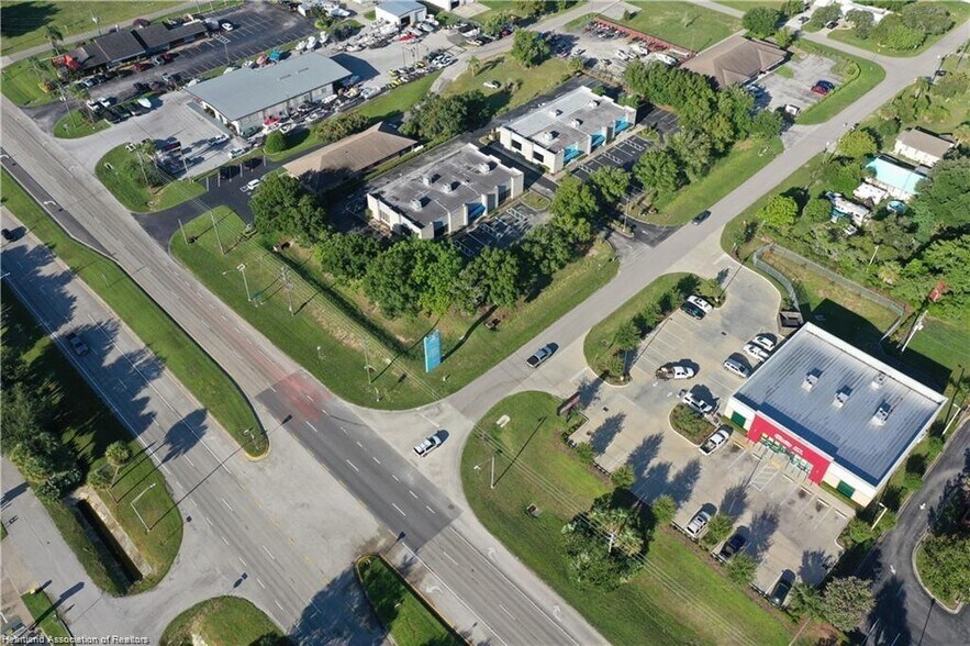 More Photos Of 344 E Royal Palm St, Lake Placid Healthcare For Sale