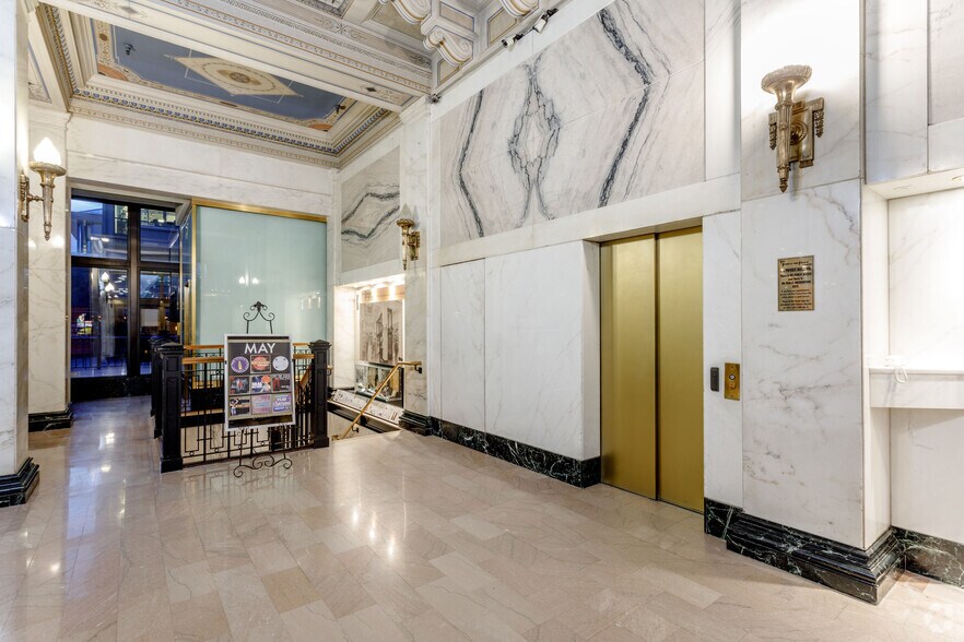 More Photos Of 1601 Arapahoe St, Denver Office For Sale