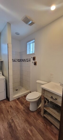 More Photos Of 20 S 1st St W, Downey Self Storage For Sale