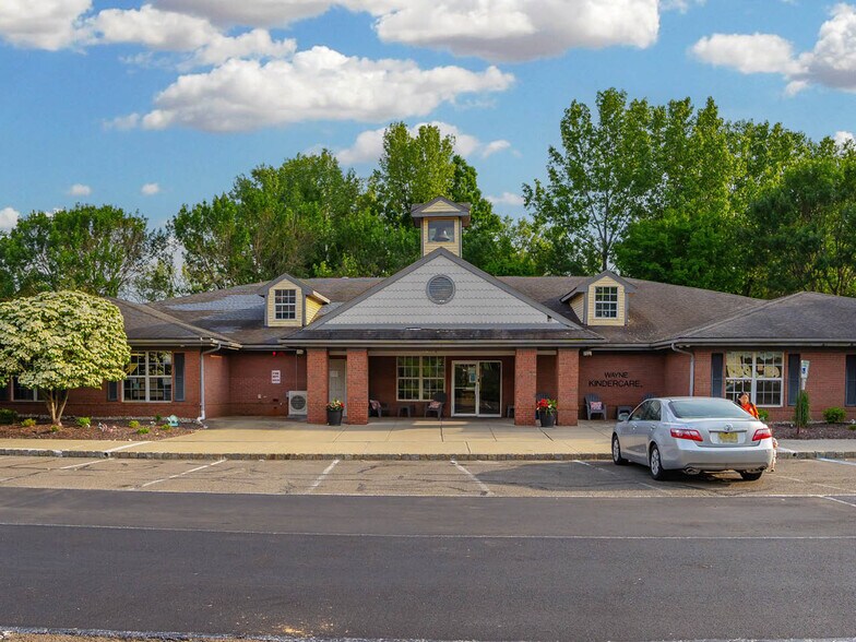 More Photos Of 23 Barbour Pond Dr, Wayne Daycare Center For Sale