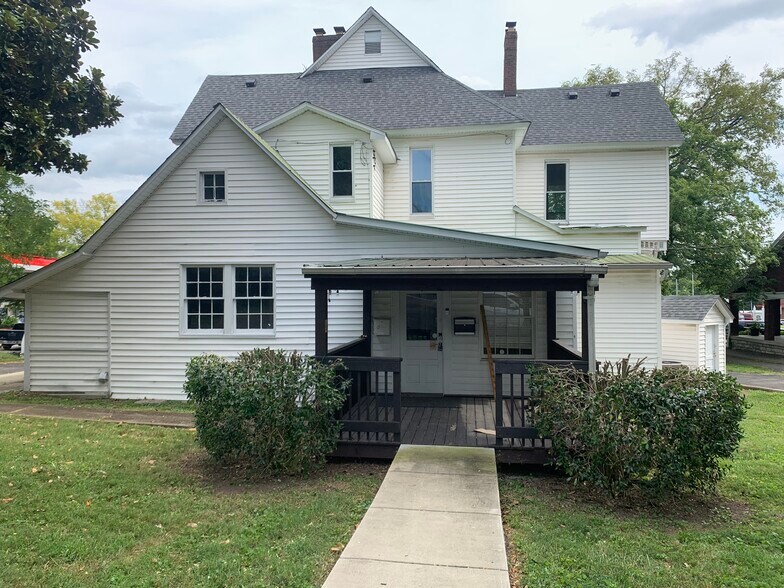 More Photos Of 432 E Main St, Gallatin Office Residential For Sale