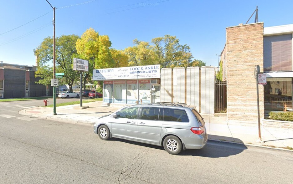 More Photos Of 3940 N Central Ave, Chicago Land For Sale