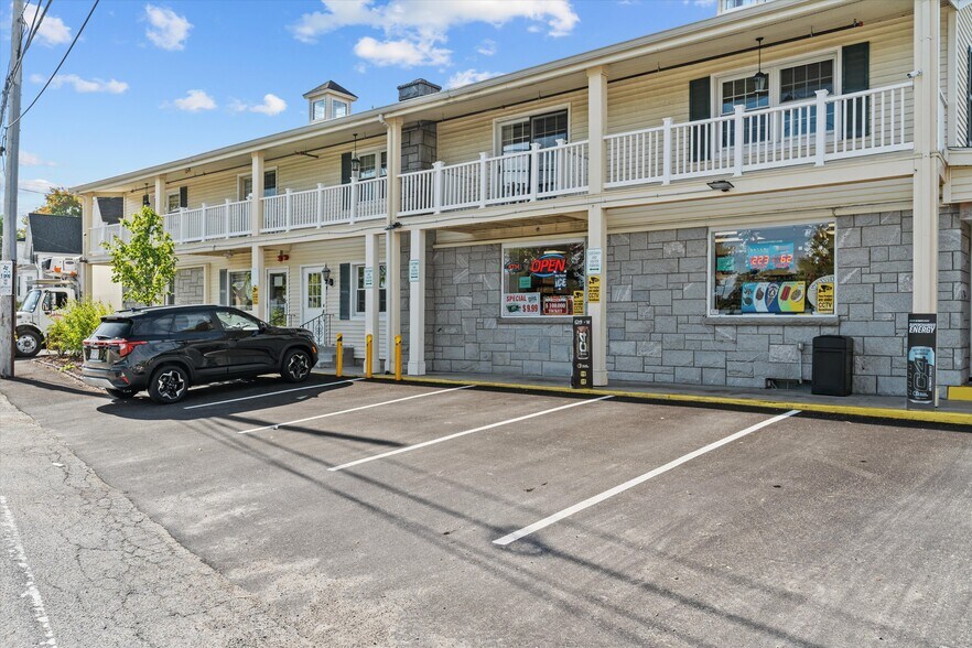 More Photos Of 47 Chelmsford St, Chelmsford Storefront Retail Residential For Sale