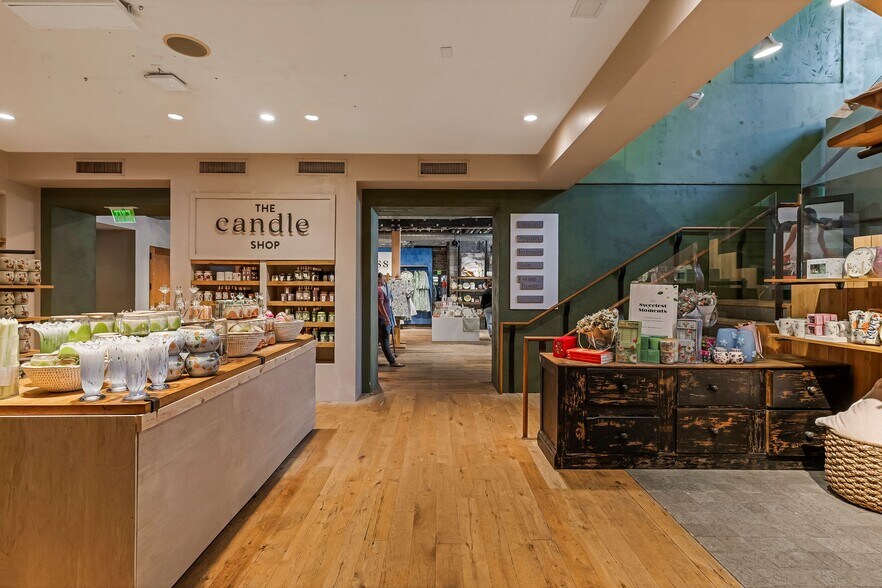 More Photos Of 38 Montgomery St, Savannah Storefront Retail Office For Sale