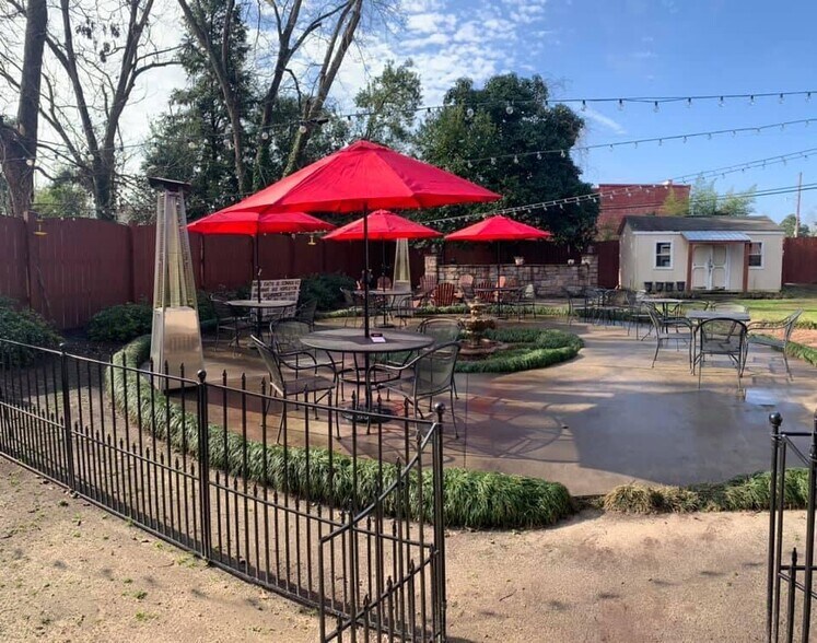 More Photos Of 442 E Railroad Ave, Batesburg-Leesville Restaurant For Sale