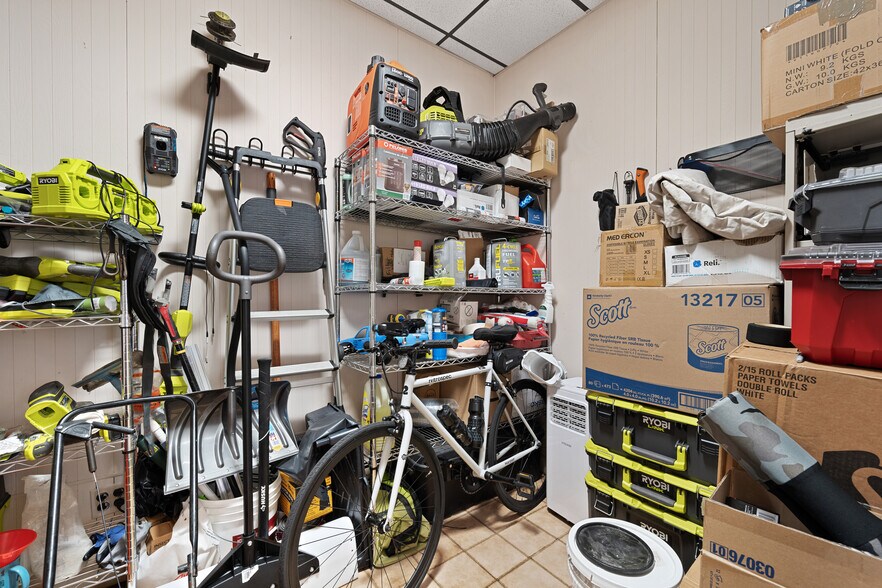 More Photos Of 993-995 Broadway, Bayonne Storefront Retail Residential For Sale