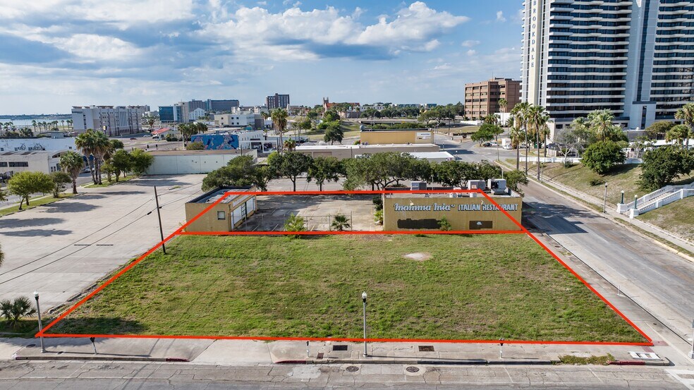 More Photos Of 128 N Mesquite St, Corpus Christi Land For Sale