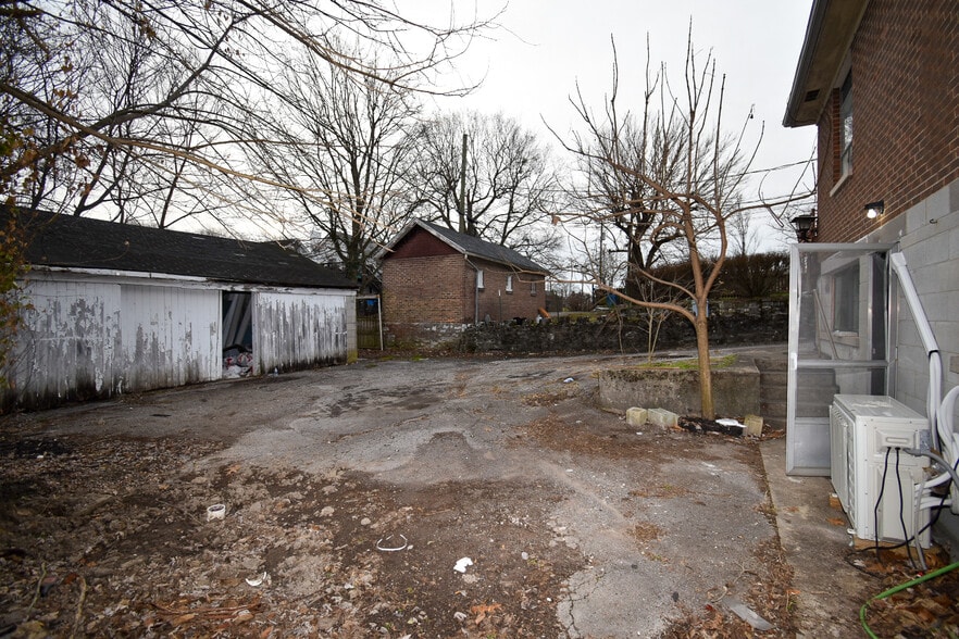 More Photos Of 321 S Main St, Harrodsburg Apartments For Sale