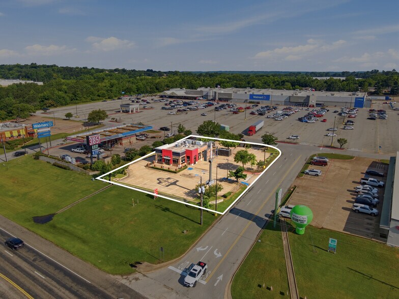 More Photos Of 2215 S Loop 256, Palestine Fast Food For Lease
