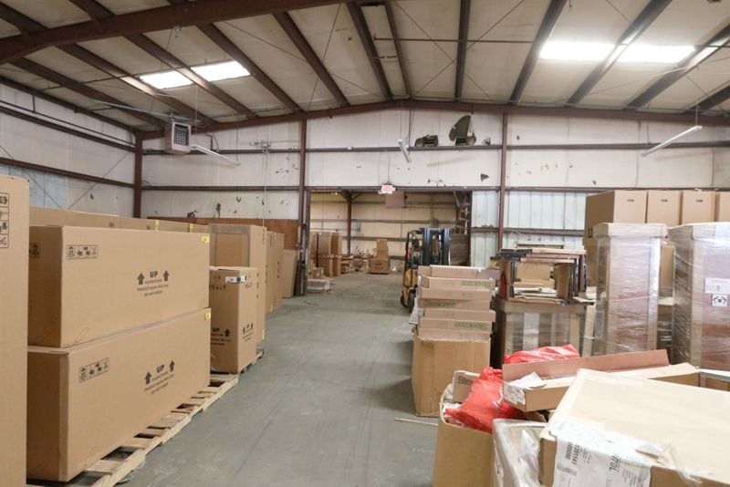 More Photos Of 10 Oil Mill Rd, Greenville Warehouse For Lease