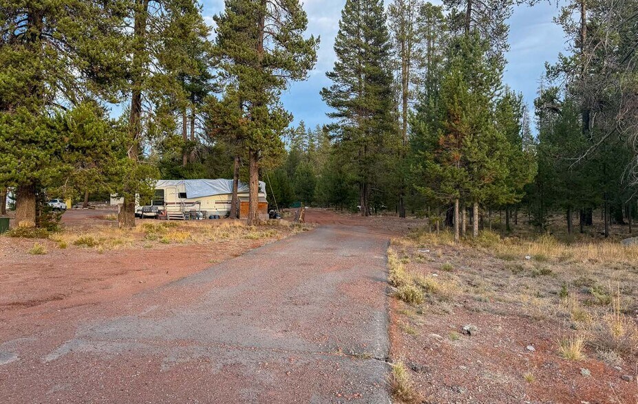 More Photos Of 94401 US-97, Chemult Land For Sale