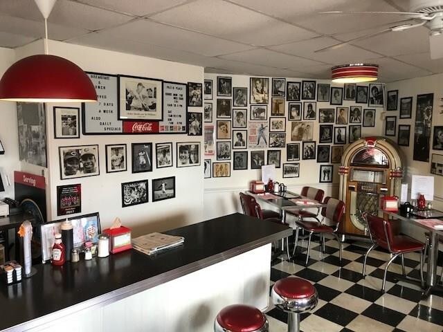 More Photos Of 380 Taunton Ave, East Providence Restaurant For Sale