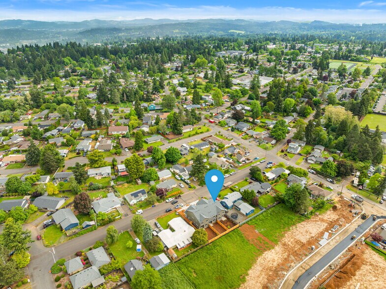 More Photos Of , Oregon City Specialty For Sale