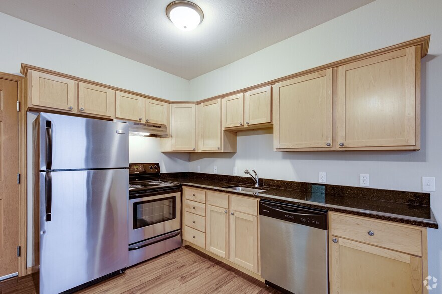 More Photos Of 137 E 17th St, Minneapolis Apartments For Sale
