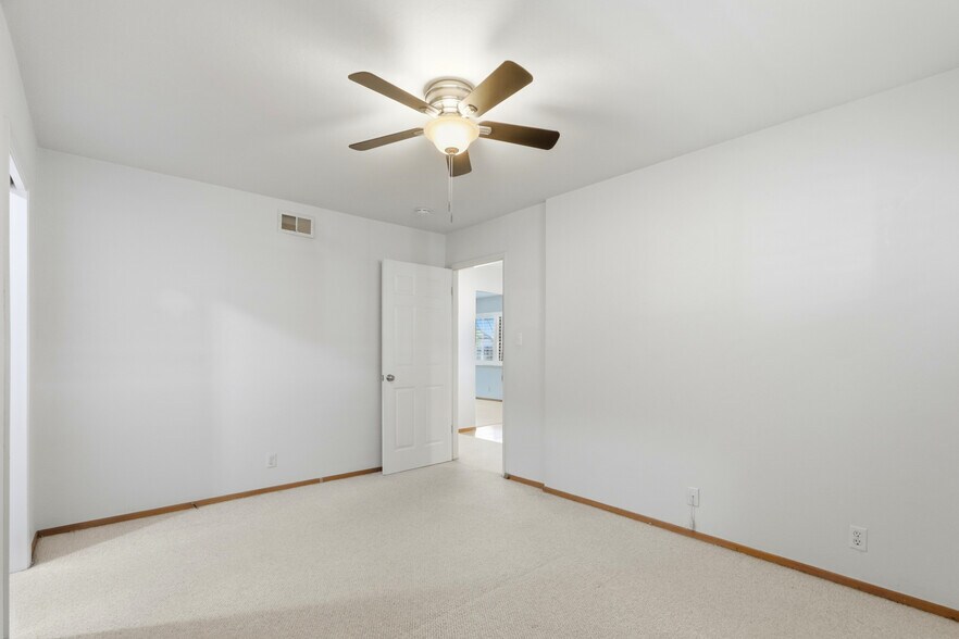 More Photos Of 94 Roxbury St, Santa Clara Apartments For Sale