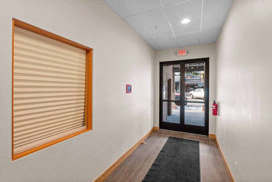 More Photos Of 325 Central Ave, Whitefish Storefront Retail Office For Sale