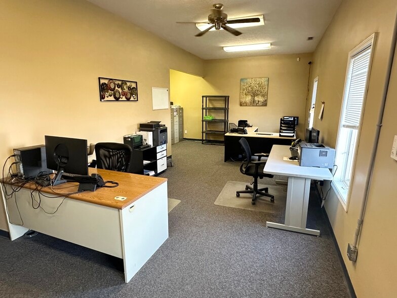 More Photos Of 2103 S First, Terre Haute Warehouse For Sale